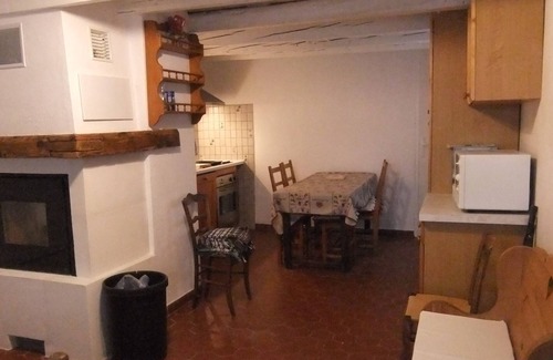 La Croisette Cottage | Gite au Col de La croisette entre Jura et Alpes proche Genève