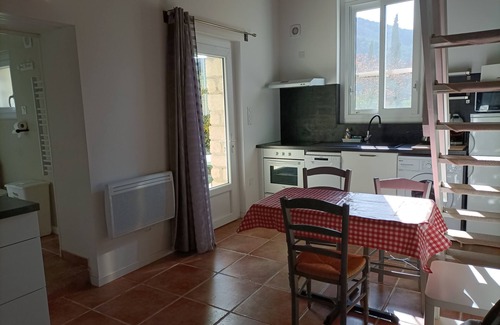 Avene Appartement | Gite au Domaine de L'avène-tura