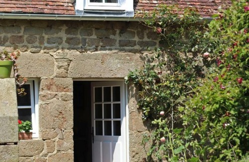 La Carneille Cottage | Gite Athis-Val de Rouvre, 1 bedroom, 2 persons
