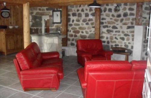Le Plagnal Maison | " gite Au Pied Du Chapelas"