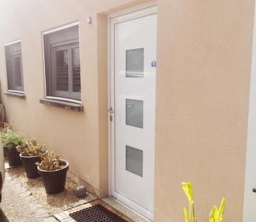 Folkling Appartement | Gite au vieux chêne (proximité de Forbach57)