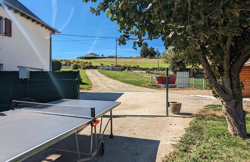 Previnquieres Cottage | Gite aux flottes aveyron 4-5pers 2 chambres