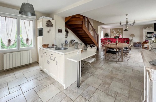 Seigy Maison | Gite avec piscine et jacuzzi