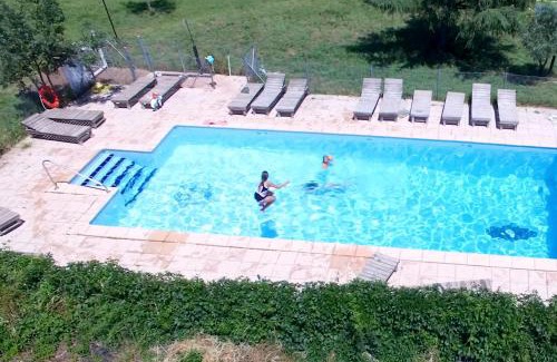 Le Puech Appartement | Gite Bergerie Piscine avec vue panoramique sur le Lac du Salagou