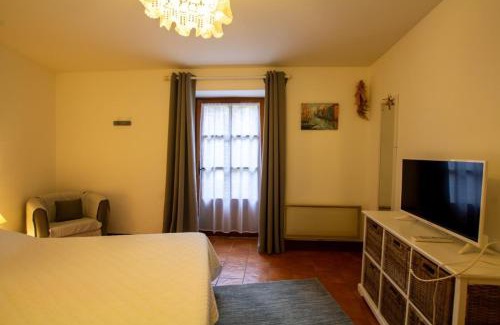 Biron Maison | Gite bironais "studio"