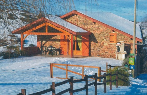 Vals d'Aix et Isable Maison | Gîte Bully (Loire), 2 pièces, 4 personnes