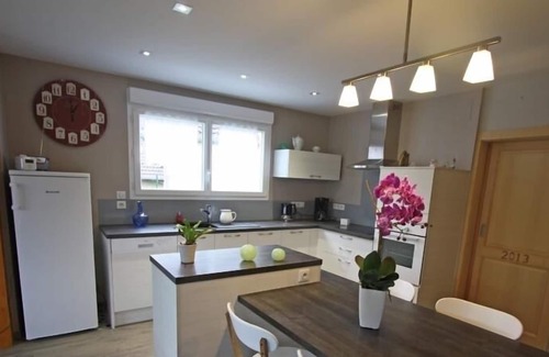 Chamagne Cottage | Gîte Chamagne, 3 pièces, 4 personnes