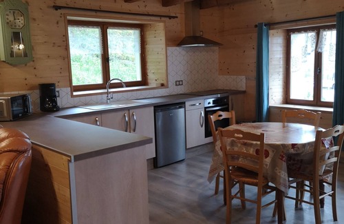 Montgilbert Maison | GITE "CHEZ COMBET