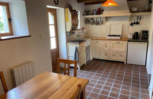La Chapelle-du-Mont-du-Chat Maison | Gite, Close To Hautecombe Abbey, Lac du Bourget