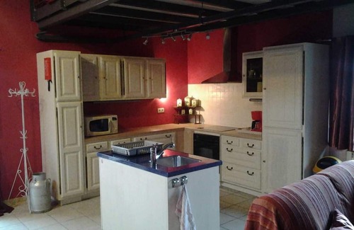 Cerfontaine Appartement | Gîte à deux pas de l'horloge
