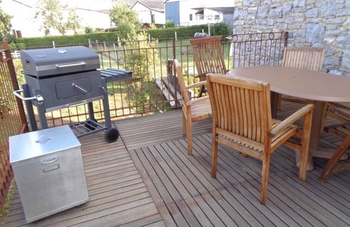 Cerfontaine Appartement | Gîte à deux pas de l'horloge