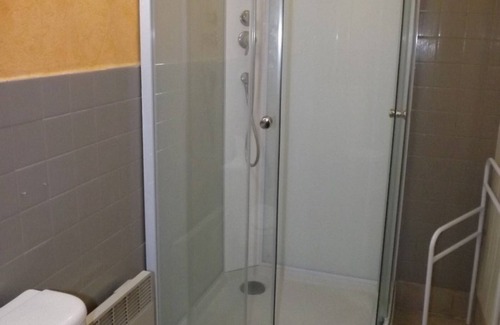 Coltines Cottage | Gite Coltines, 2 bedrooms, 5 persons
