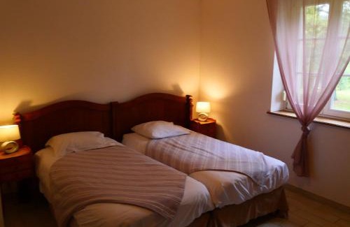 Rhodes Appartement | Gite Coquelicot Ferme du Domaine Les Bachats Rhodes