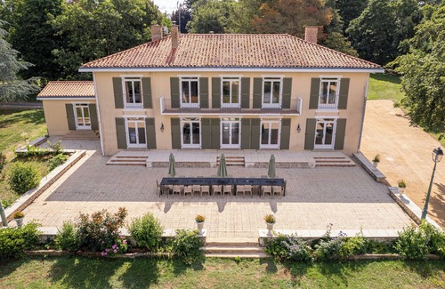 Sainte-Hermine Maison | Gite d'exception en Vendée jusqu'à 25 personnes