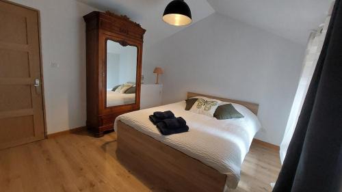Porte des Pierres Dorees Maison | Gite dans maison médiévale Calme Fibre 2 ch