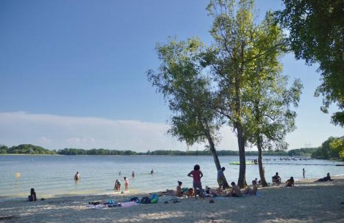 Aubigny-sur-Nere Maison | Gite de charme en Sologne, séjour en famille, jardin, rivière, jeux, nature & détente