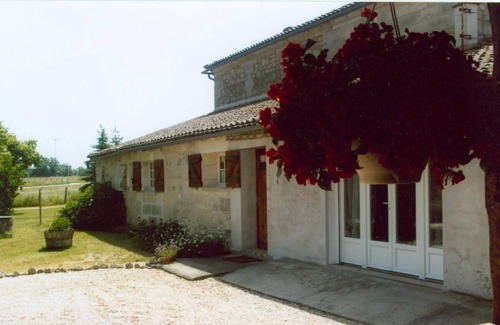 Tizac-de-Lapouyade Maison | Gite de la Broitelière
