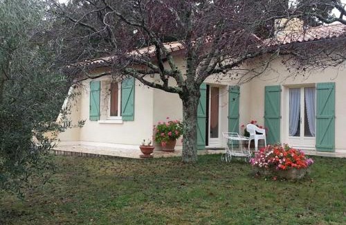 Montpezat-de-Quercy Maison | Gite de La Cheneraie