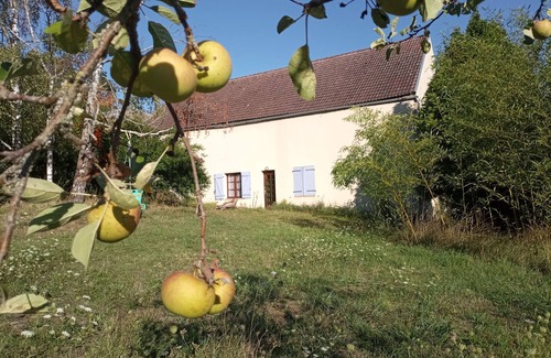 Fain-les-Moutiers Maison | Gite de la ferme de Belle Vue