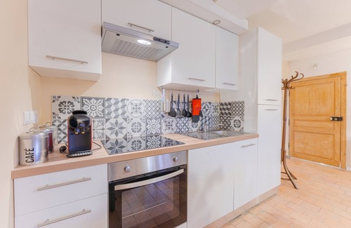 Deneze-sous-Doue Appartement | Gite de la ferme du château 1 - Appt climatisé