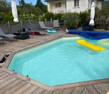 Saint-Leon-sur-Vezere Maison | gite de la croix