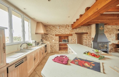 Villette-les-Arbois Cottage | Gite Flaneur - Maison complète