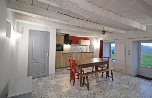 Saint-Laurent-les-Eglises Maison | Gite des rousses