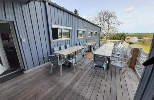 Chambretaud Maison | gite des mariés à 7mn du puy du F0U