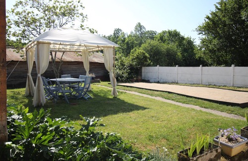 Saint-Jouin-de-Milly Maison | Gite des Roses - 30mins Puy du Fou