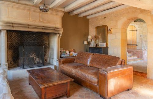 Deneze-sous-Doue Maison | Gite Divin 8 personnes