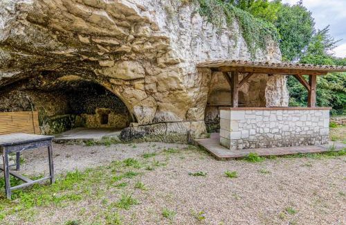 Deneze-sous-Doue Maison | Gite Divin 8 personnes