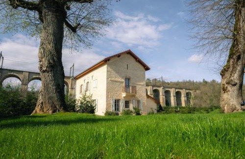 Plombiees-Les-Dijon Maison | Gite Domaine de Neuvon