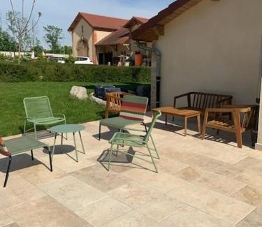 Plombiees-Les-Dijon Maison | Gite Domaine de Neuvon