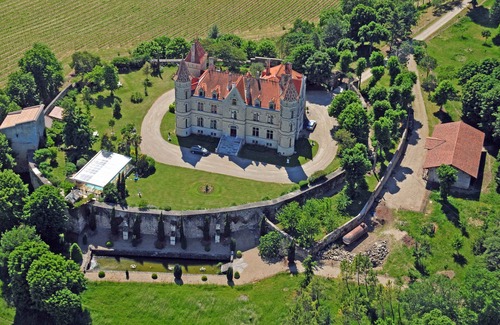 Leyritz-Moncassin Cottage | GITE DU CHATEAU, région bordeaux, thermes, route des vins.