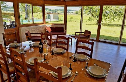 Bergerac Maison | Gite du Conty - Maison familiale avec piscine au cœur du Périgord, proche Bergerac