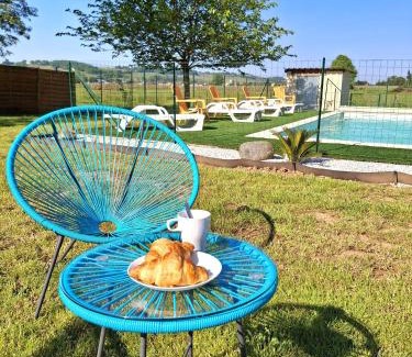 Bergerac Maison | Gite du Conty - Maison familiale avec piscine au cœur du Périgord, proche Bergerac