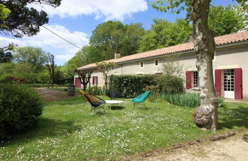 Salignac Maison | GITE DU DOMAINE DE LAUBERTRIE