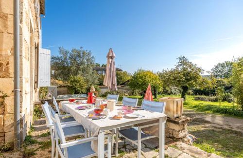 Champdeniers Maison | Gite Du Val D'egray