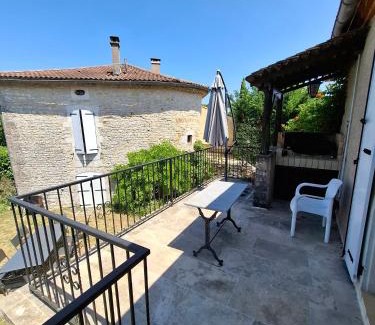 Saint-Vincent-Rive-d'Olt Maison | Gite du prince
