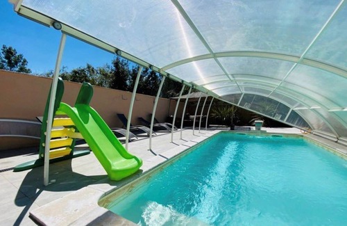 Montauban Maison | Gite du golf avec piscine recharge véhicule électrique