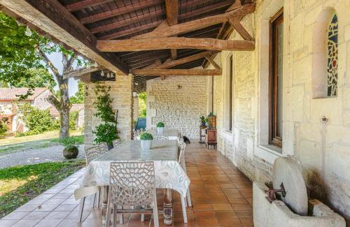 Genouille Maison | Gite du Parc