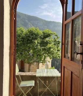 Montbrun Maison | Gite du plo montbrun
