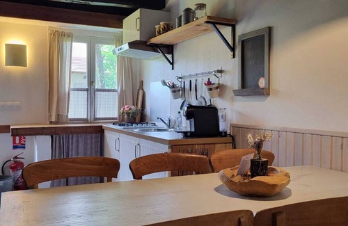Trezelles Cottage | Gîte Ella – Chien bienvenu – Petit camping familial – À 20 min du parc Le Pal