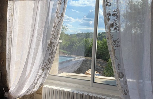 Gourdon Maison | Gite Entièrement Refait Avec Charme de l Ancien 15% de remise jusqu’au 6 juillet