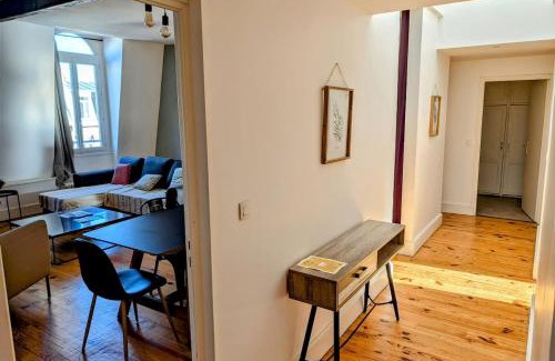 Lille Centre Ville Appartement | Gite Faidherbe Opéra 2 - 90m carrés en hypercentre