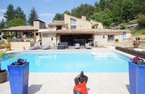 Chateauneuf-de-Bordette Maison | Gite Familial de caractère