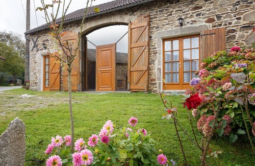 Ferrieres-sur-Sichon Cottage | Gite Ferrières-sur-Sichon, 3 bedrooms, 7 persons