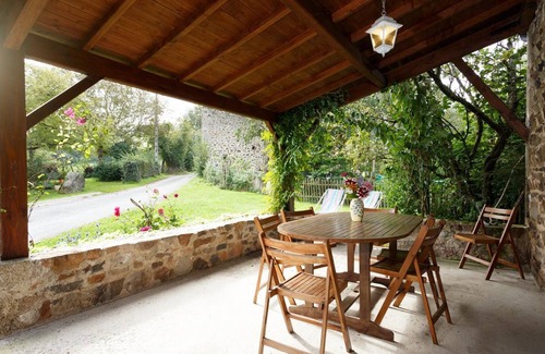 Ferrieres-sur-Sichon Cottage | Gite Ferrières-sur-Sichon, 3 bedrooms, 7 persons