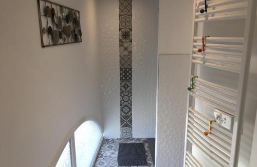 Colombe-le-Sec Appartement | GITE FLEURS DE VIGNES