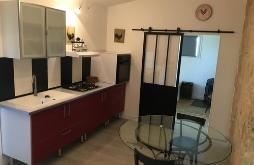Vauvert Maison | Gite Font d'Amour 6/8 pers Vauvert Climatisé avec Piscine